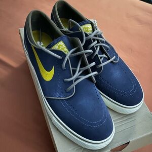 Nike Zoom Stefan Janoski Navy and Yellow